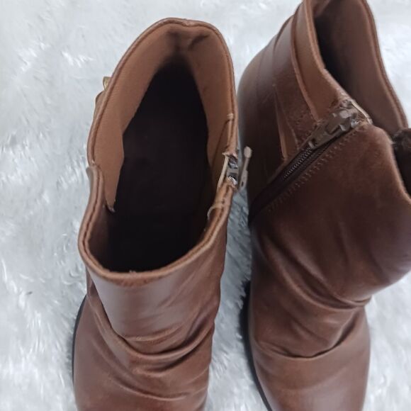 BareTraps Rodin Brown Leather Booties size 9 - Picture 2 of 6